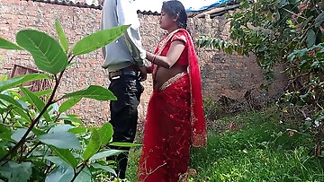 Newly Married Hot Indian Bhabhi Outdoor Real Sex Video - Mature.nl video