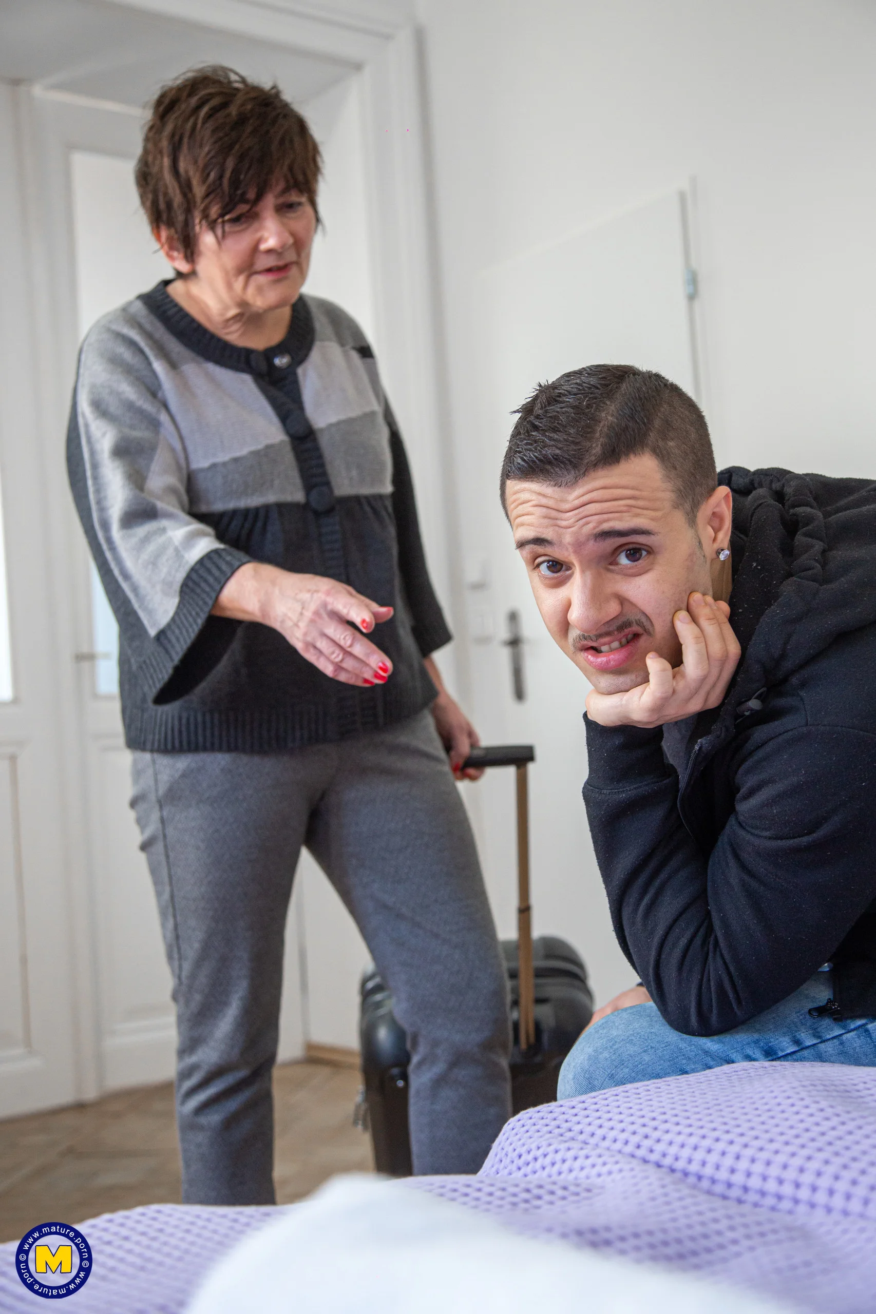 Mature picture gallery